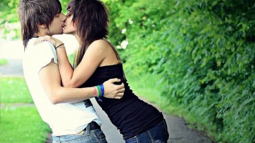 18 Most Crazy Facts of Love Relationships