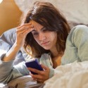 5 Astonishing Reasons To Avoid Taking Smartphone To Bed