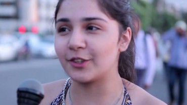 Confessions of India About First Kiss Experience