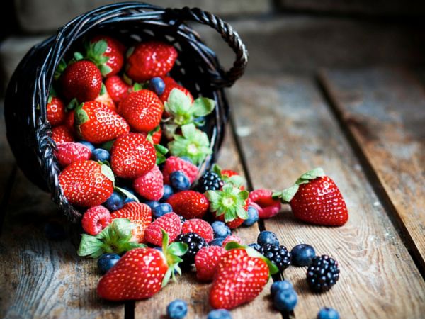 Berries Keeps Mood Swings At Bay