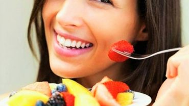 8 Reasons Why You Must Have Fruits in the Morning