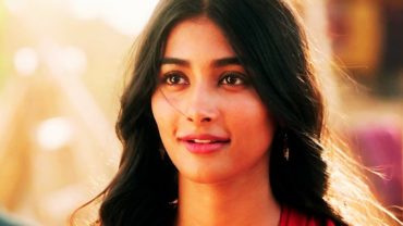 Top 9 Pooja Hegde Hot Looks