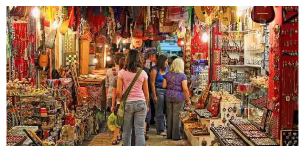 Mumbai Street Shopping