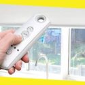 What Types of Controls Are Available to Operate Roller Blinds?