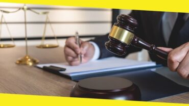 What Does a Criminal Defense Attorney Do?