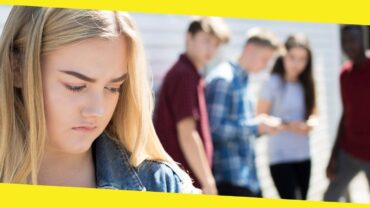 What is Peer Pressure? Tips to Deal with Peer Pressure