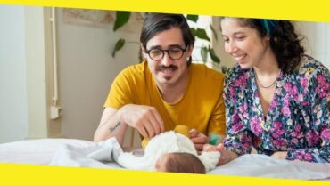 7 Tips to Keep the House Clean With a Newborn