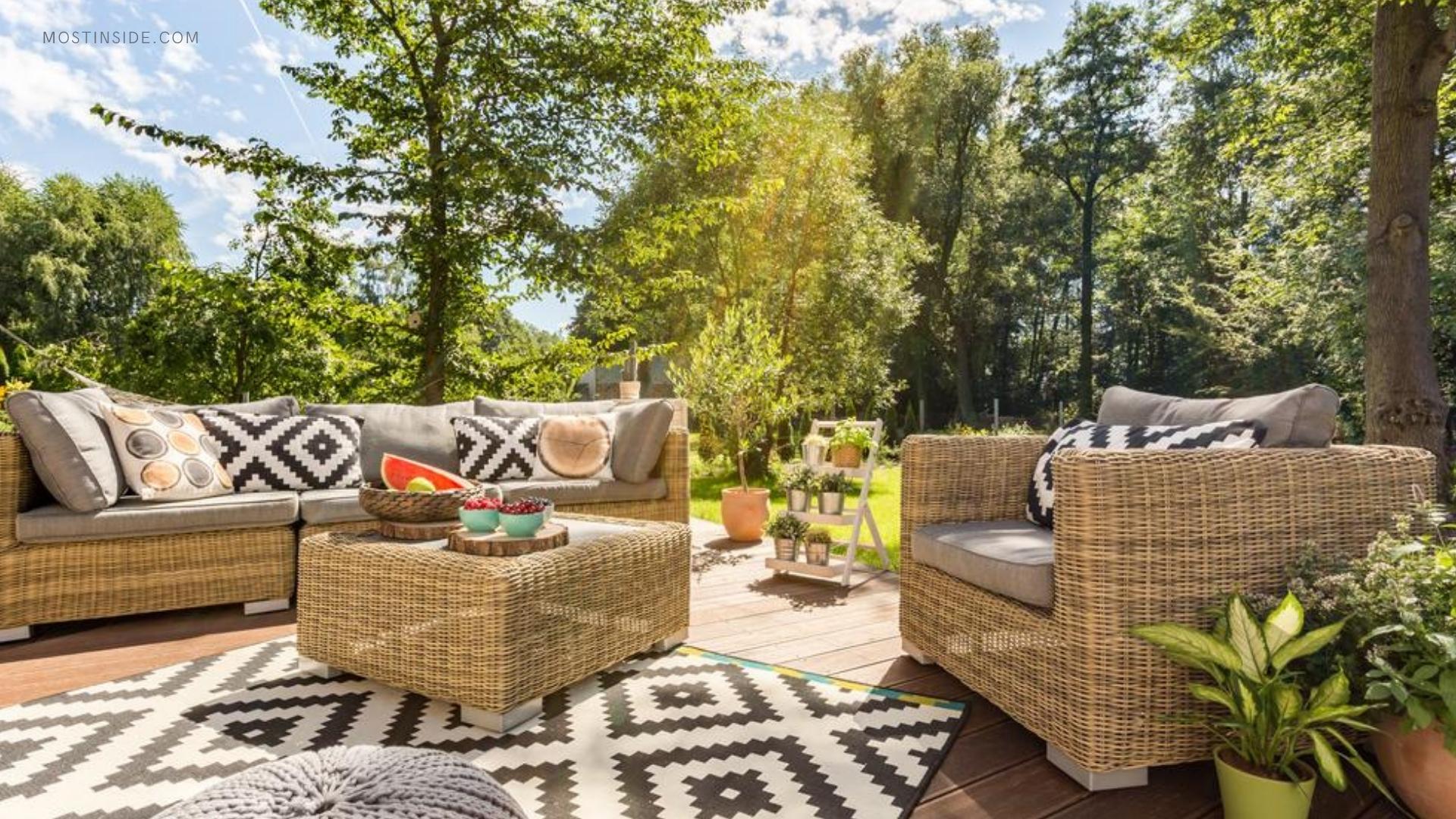 How to Keep Your Outdoor Living Space as Clean as Possible