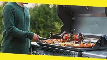 Make Mouth-Watering Barbecues with Napoleon BBQ offered by BBQs2U