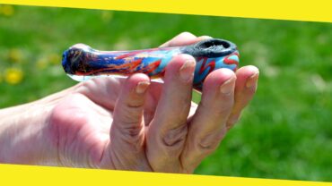 What Are The Most Common Materials Used In Cannabis Pipes?