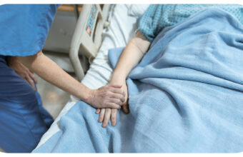 Top Tips for a Smooth Healing Process After Plastic Surgery