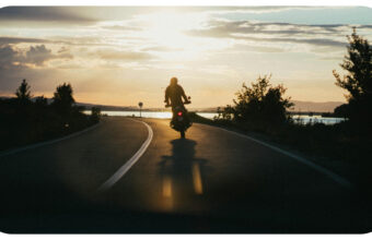 5 Tips for Handling Your Motorcycle Safely at Home