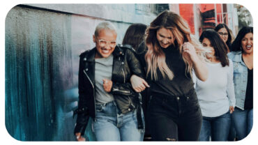 How to Plan an Outing With Friends