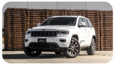 Why Lift Your Jeep? The Top 5 Reasons to Install a Lift Kit