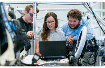 Integrated Factory: Connecting Machines and Data for Seamless Production