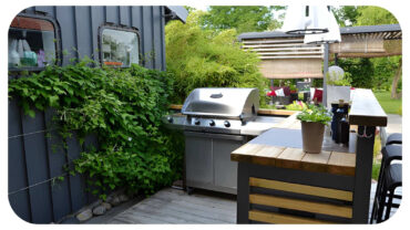 Outdoor Kitchen Concepts that Elevate Garden Dining